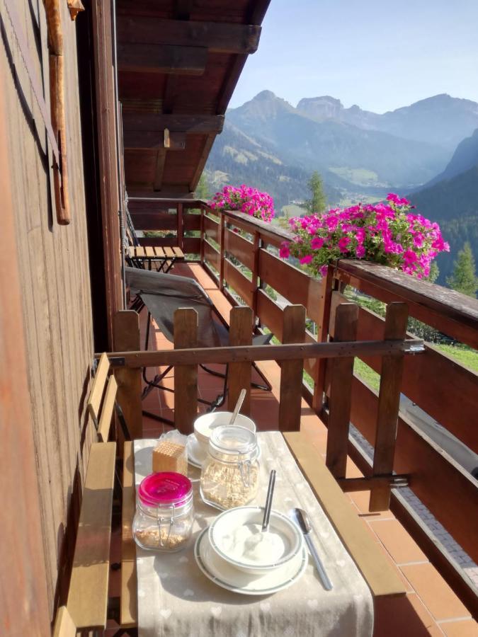 Chalet Relax Pozza di Fassa Eksteriør billede