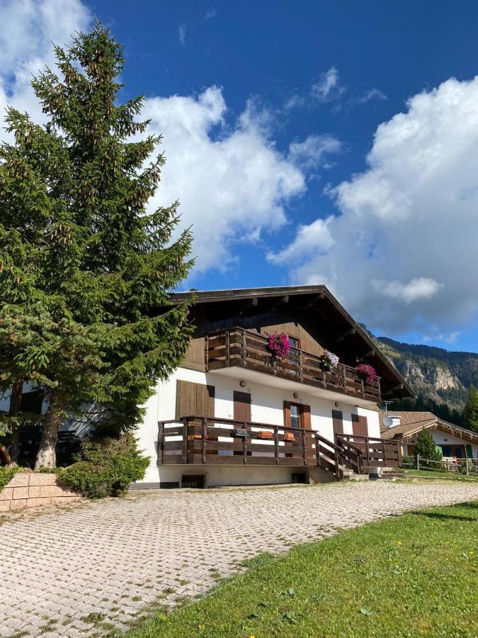 Chalet Relax Pozza di Fassa Eksteriør billede