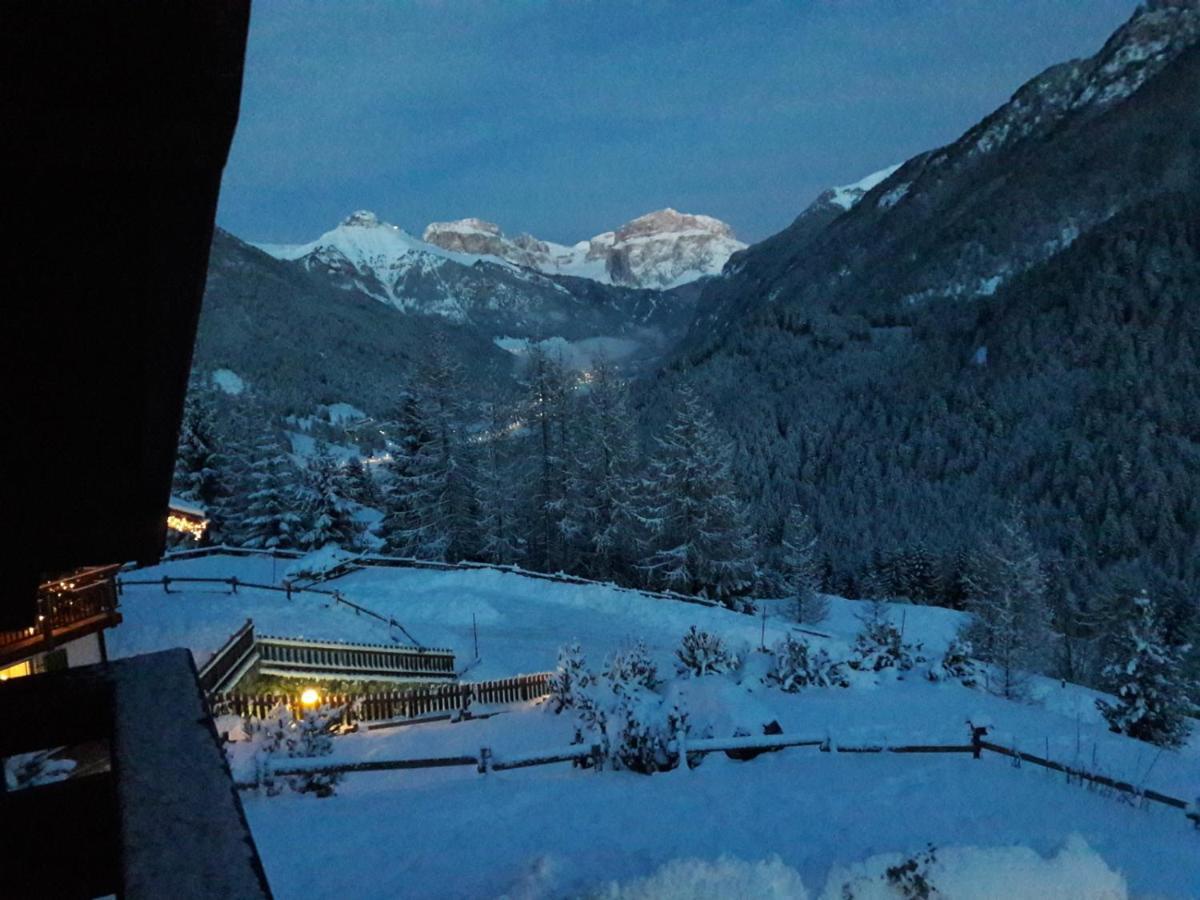Chalet Relax Pozza di Fassa Eksteriør billede