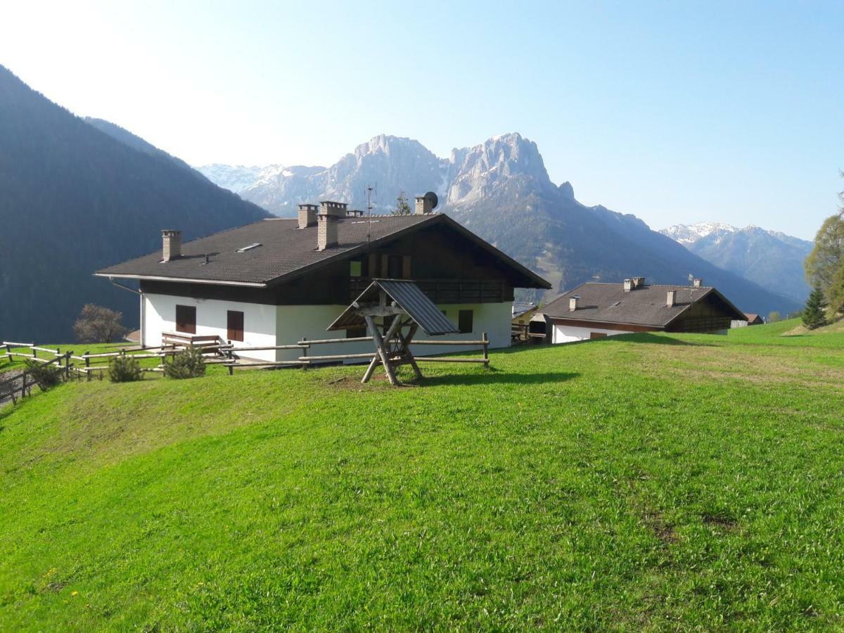 Chalet Relax Pozza di Fassa Eksteriør billede